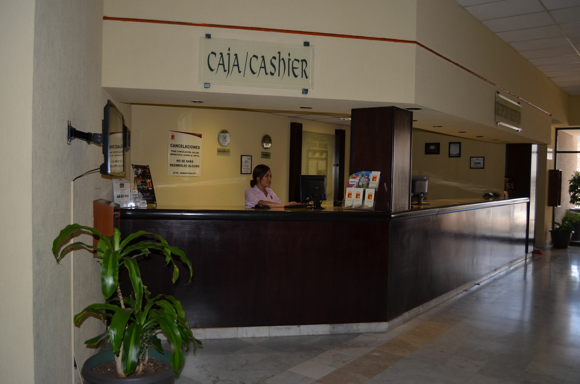 Capital O Hotel Casa Real Celaya Celaya  Eksteriør billede