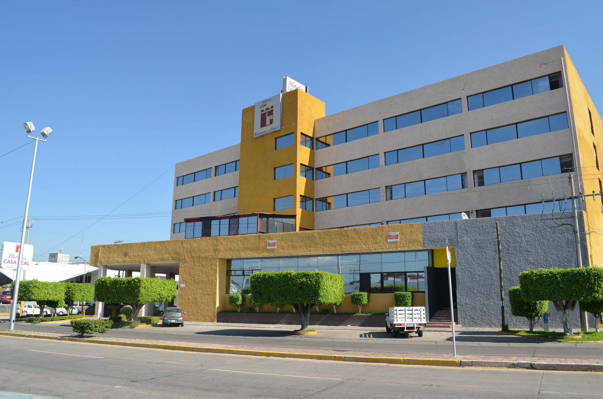 Capital O Hotel Casa Real Celaya Celaya  Eksteriør billede